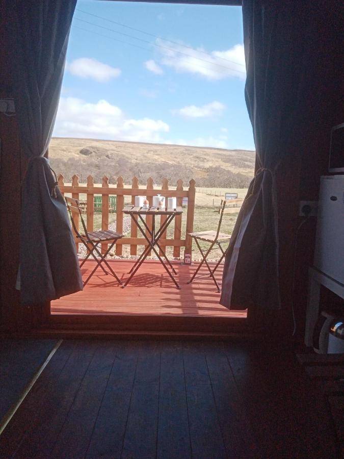 Wee Hoose Glamping 3 Hotel Kinbrace Ngoại thất bức ảnh